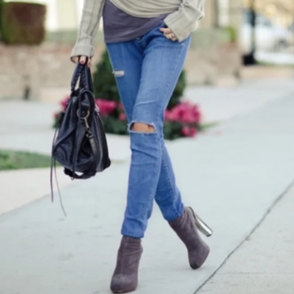 BRIAN ATWOOD {7} Booties Grey Metal Suede(?) Rear Zipper - Picture 2 of 14